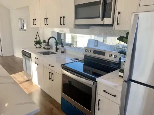 Apartment 2 Bedroom For Rent Edmonton AB 1990 ES105281748