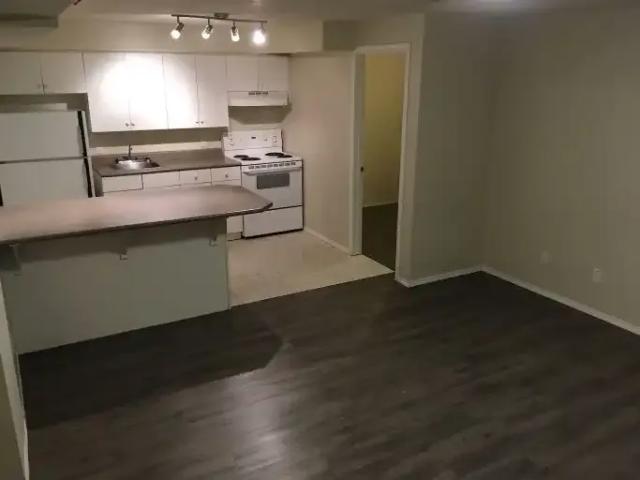Apartment 2 Bedroom For Rent Edmonton AB 1250 ES104940900