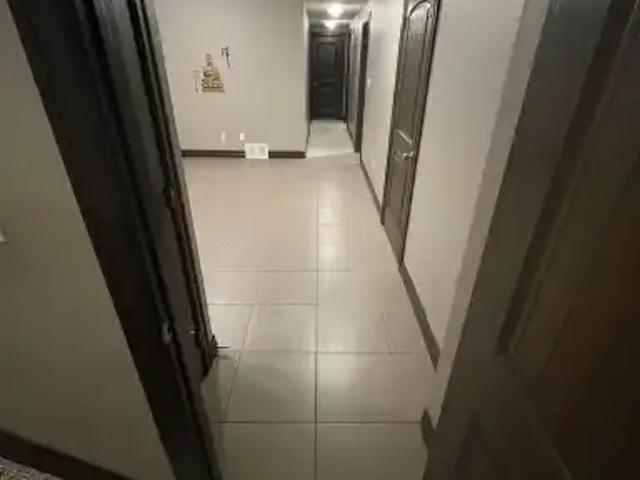 Apartment 2 Bedroom For Rent Edmonton AB 1300 ES105486439