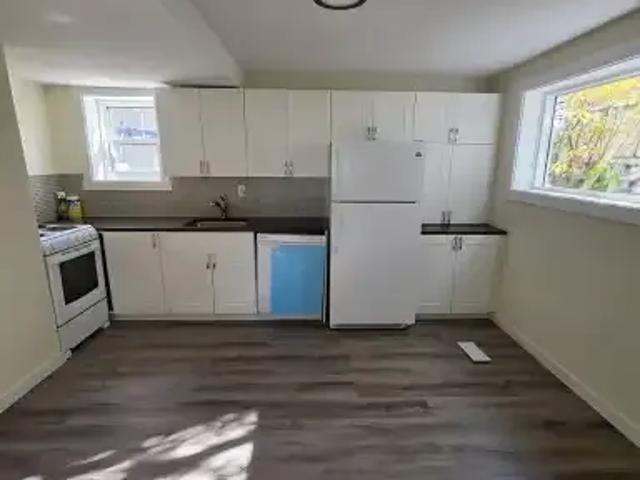 Apartment 2 Bedroom For Rent Edmonton AB 1300 ES106044772