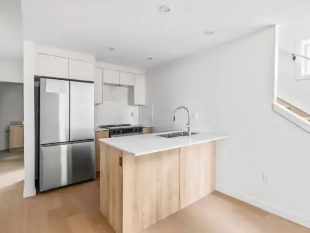 Apartment 2 Bedroom For Rent Edmonton AB 1350 ES105150139
