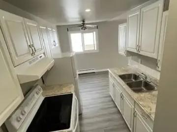 King Edward Park, Edmonton, Alberta - Balcony