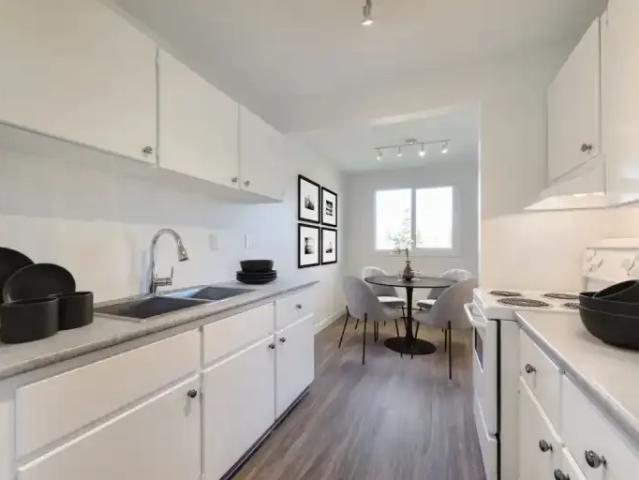 Apartment 2 Bedroom For Rent Edmonton AB 1389 ES103610908