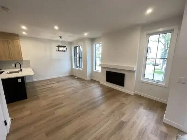 Apartment 2 Bedroom For Rent Edmonton AB 2325 ELS104598184