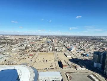Downtown Edmonton, Edmonton, Alberta - Patio