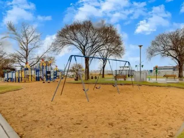 Apartment 2 Bedroom For Rent Edmonton AB 945 ES103739007