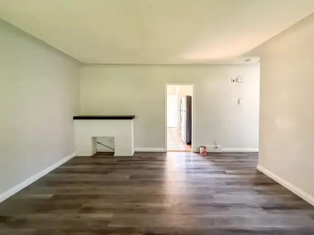Apartment 2 Bedroom For Rent Edmonton AB 925 ES105150350