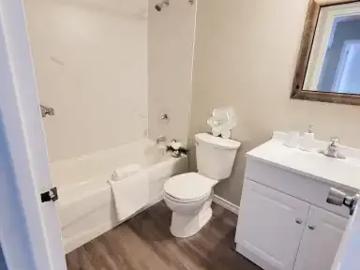 Apartment 2 Bedroom For Rent Fergus ON 2045 ES100707389