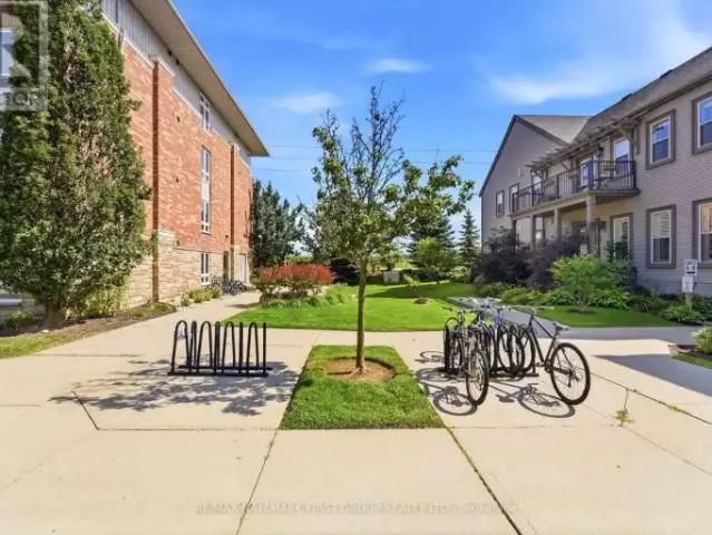Apartment 2 Bedroom For Rent Guelph ON 2150 ES105269574
