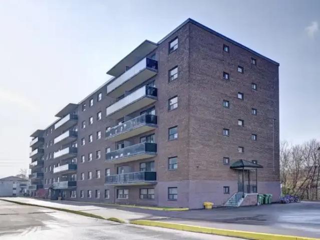 Apartment 2 Bedroom For Rent Guelph ON 2170 ES103694142