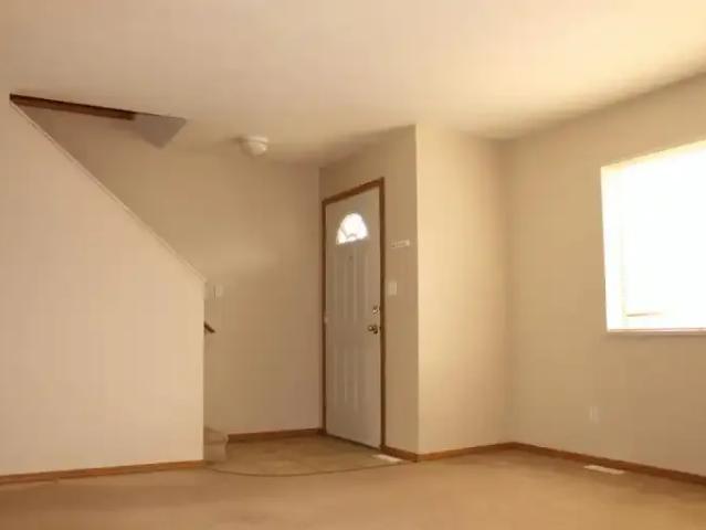 Apartment 2 Bedroom For Rent Grande Prairie AB 1710 ES103957865