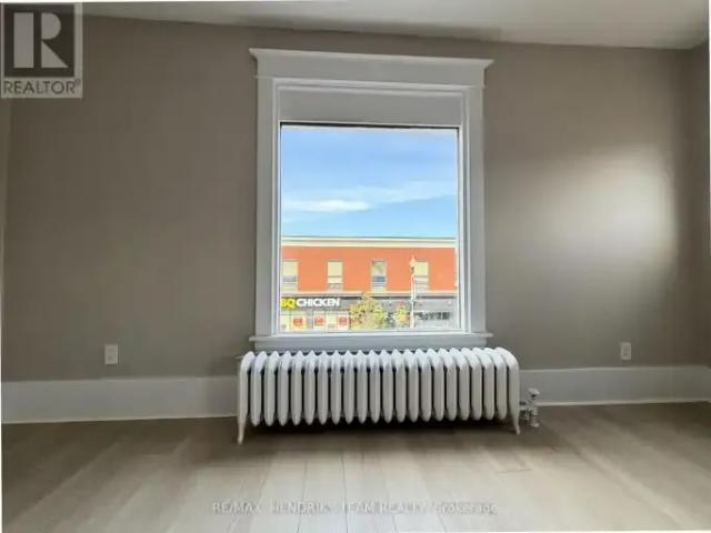 Apartment 2 Bedroom For Rent Grimsby ON 1800 ES105674881