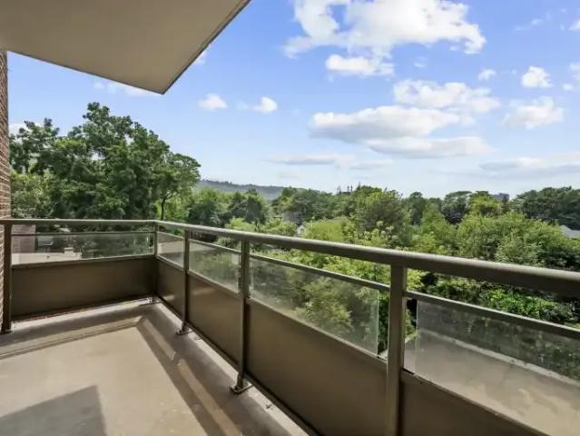 Apartment 2 Bedroom For Rent Hamilton ON 1550 ES105110765