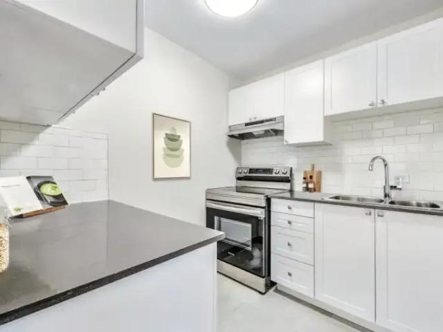Apartment 2 Bedroom For Rent Hamilton ON 1595 ES105642338