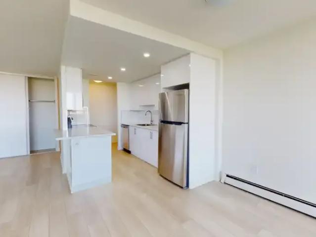 Apartment 2 Bedroom For Rent Hamilton ON 2170 ES103151320