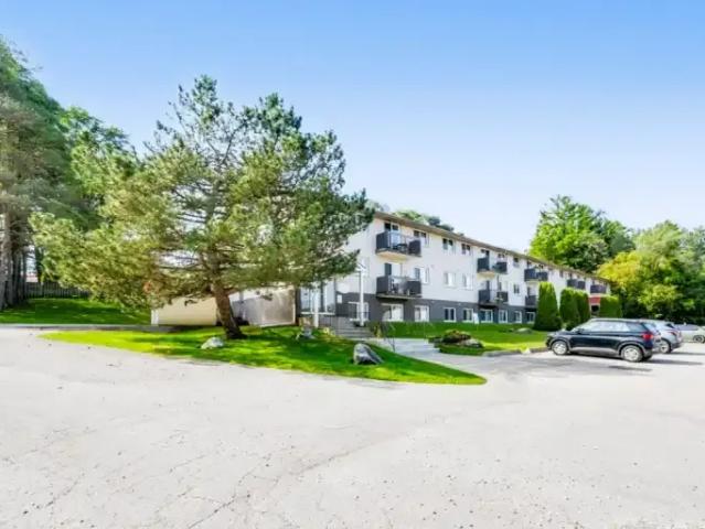Apartment 2 Bedroom For Rent Hanover ON 1680 ES94983876