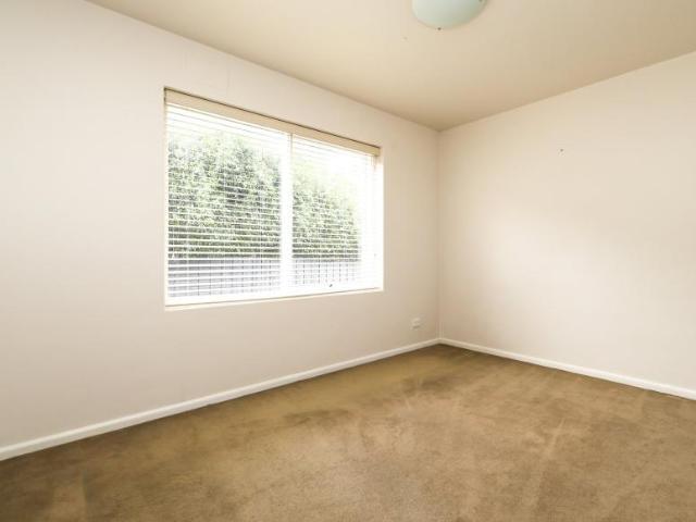 Apartment 2 Bedroom For Rent Hawthorn East VIC 535 ES105584543