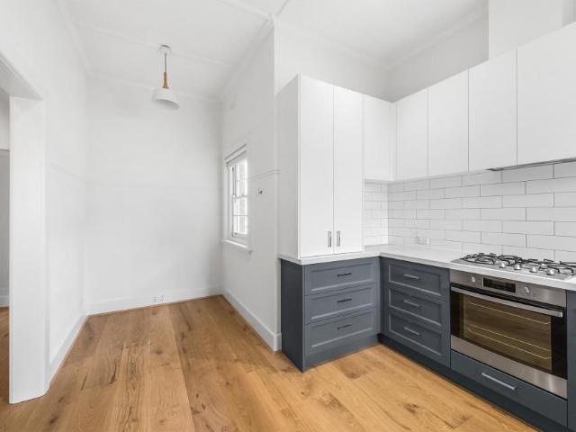 Apartment 2 Bedroom For Rent Hawthorn VIC 675 ES105825123