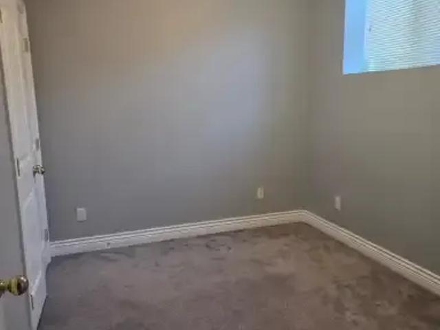 Apartment 2 Bedroom For Rent Kamloops BC 1800 ES104876807