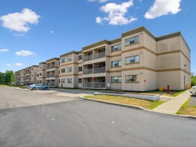 Apartment 2 Bedroom For Rent Kitchener ON 2095 ES103840066