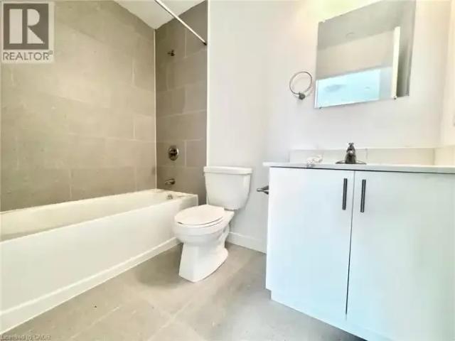 Apartment 2 Bedroom For Rent Kitchener ON 2430 ES102952162