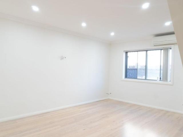 Apartment 2 Bedroom For Rent Lakemba, NSW 695 ES105676632