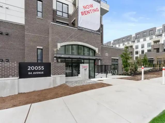 Apartment 2 Bedroom For Rent Langley BC 2500 ES102883011