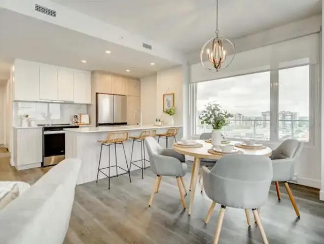 Apartment 2 Bedroom For Rent Laval QC 2105 ES104433730