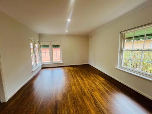 Apartment 2 Bedroom For Rent Leabrook, SA 700 ES105952081