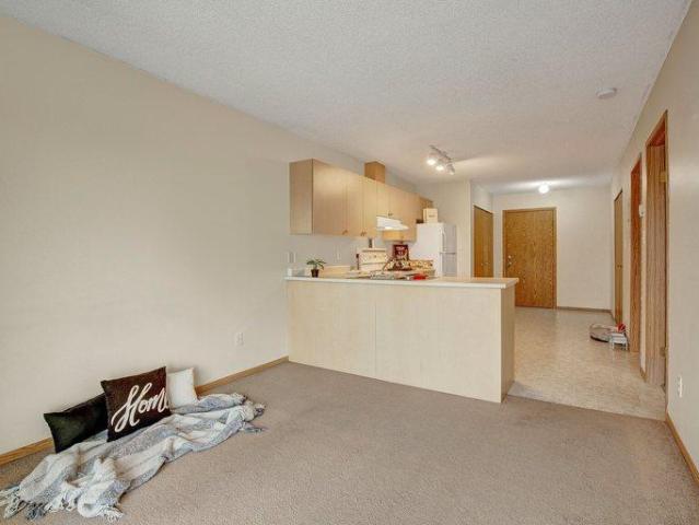 Apartment 2 Bedroom For Rent Lethbridge AB 1475 ES95516209