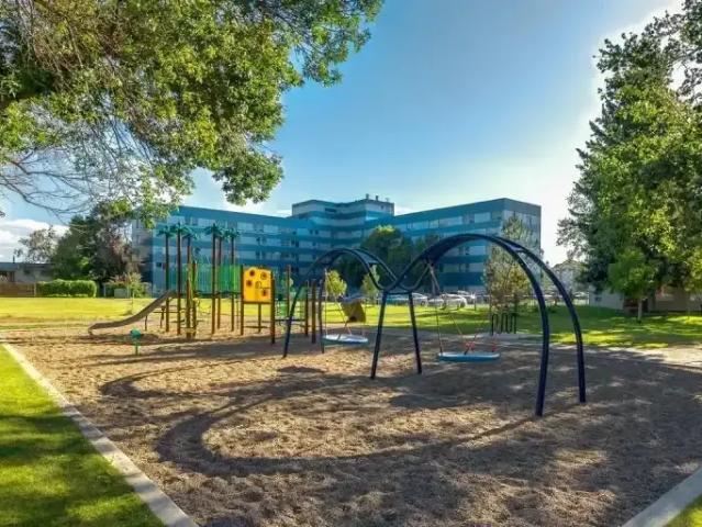 Apartment 2 Bedroom For Rent Lethbridge AB 1630 ES105046571