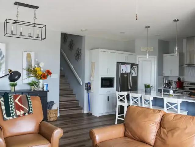 Apartment 2 Bedroom For Rent Lethbridge AB 1795 ES103486786