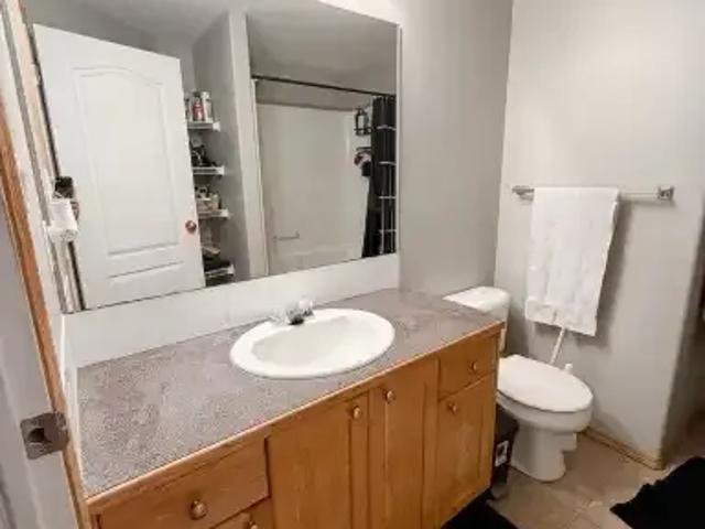 Apartment 2 Bedroom For Rent Lethbridge AB 700 ES104681752