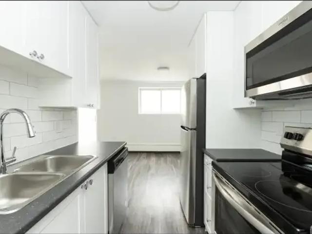 Apartment 2 Bedroom For Rent London ON 1566 ES103739041