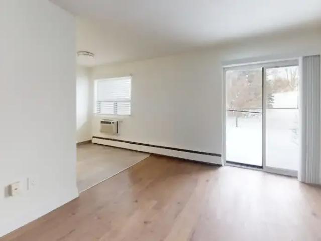 Apartment 2 Bedroom For Rent London ON 1849 ES105185410