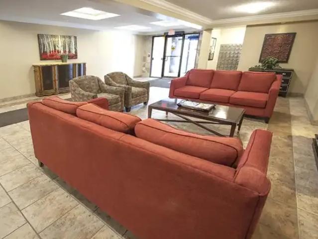 Apartment 2 Bedroom For Rent London ON 2230 ES102203519
