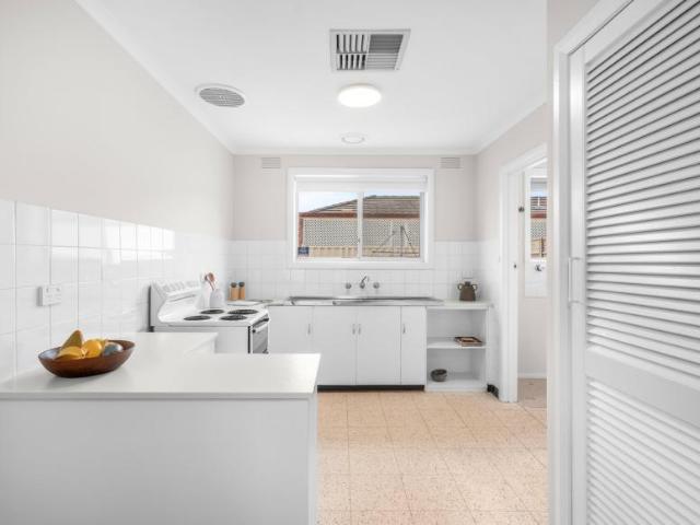 Apartment 2 Bedroom For Rent Pascoe Vale VIC ES102887760
