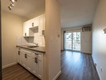 Apartment 2 Bedroom For Rent Penticton BC 1650 ES103090609