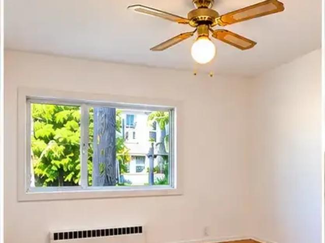 Apartment 2 Bedroom For Rent Perth ON 2250 ES105715694