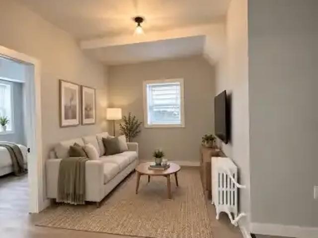 Apartment 2 Bedroom For Rent Peterborough ON 1950 ES105623600