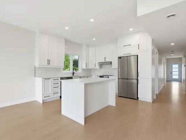 Apartment 2 Bedroom For Rent Plantagenet ON 2250 ES105047991