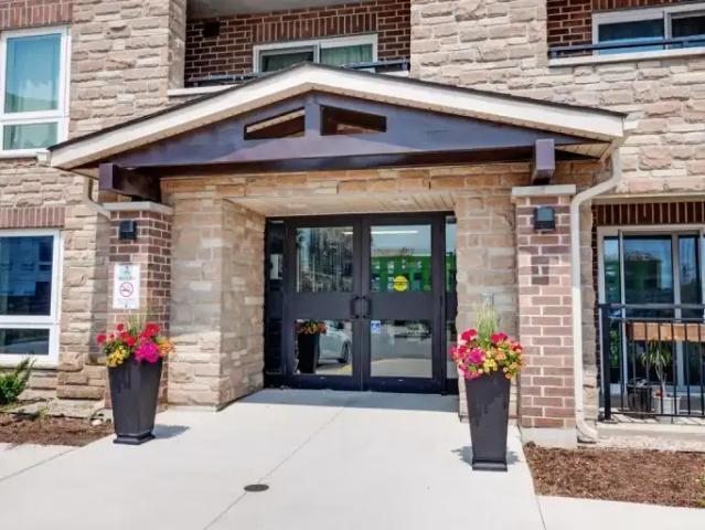 Apartment 2 Bedroom For Rent Port Elgin ON 1747 ES105642369