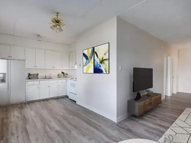 Apartment 2 Bedroom For Rent Regina SK 1330 ES103878128