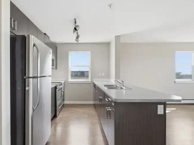 Apartment 2 Bedroom For Rent Red Deer AB 1808 ES104711232