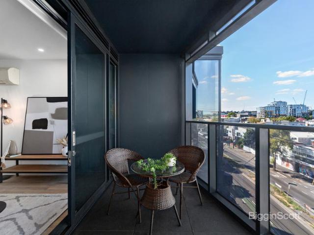 Apartment 2 Bedroom For Rent Richmond VIC ES101580773