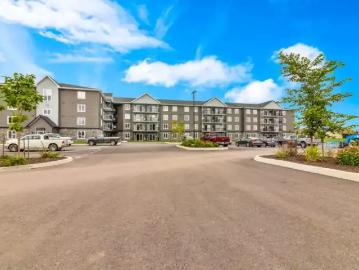 Apartment for rent in Albert - Gym, Lift