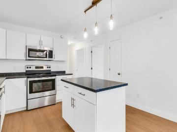 Apartment for rent in Albert - Gym, Lift