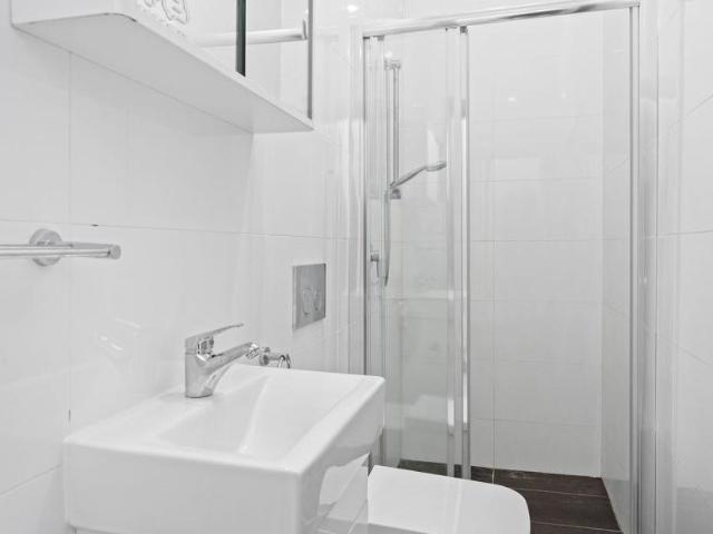 Apartment 2 Bedroom For Rent ROSELANDS NSW 625 ES105977798