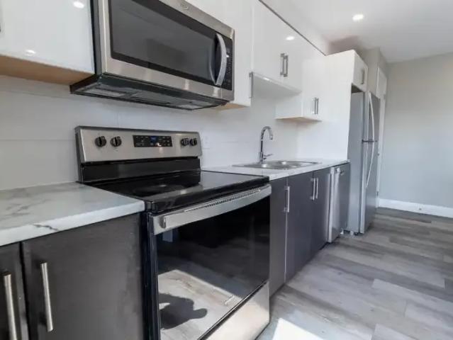 Apartment 2 Bedroom For Rent St. Catharines ON 1799 ES94039599