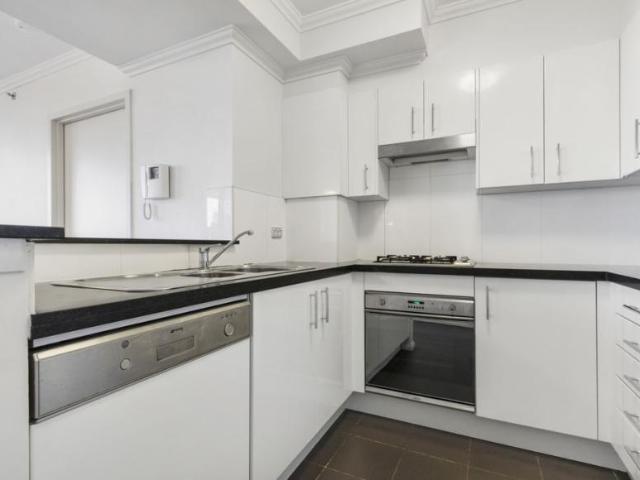 Apartment 2 Bedroom For Rent St Leonards, 960 ES106198800